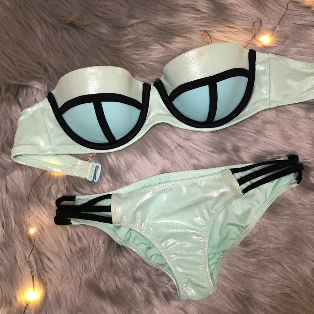 Victoria’s Secret Bikini